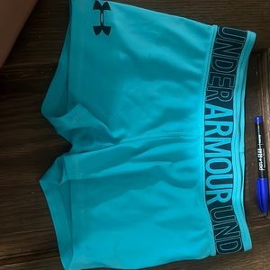 New without tags Under Armour shorts Youth Large